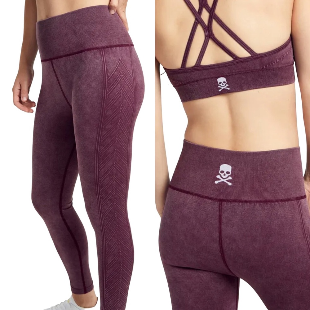 SoulCycle | Chevron Seamless High Rise Leggings Burgundy Size Medium